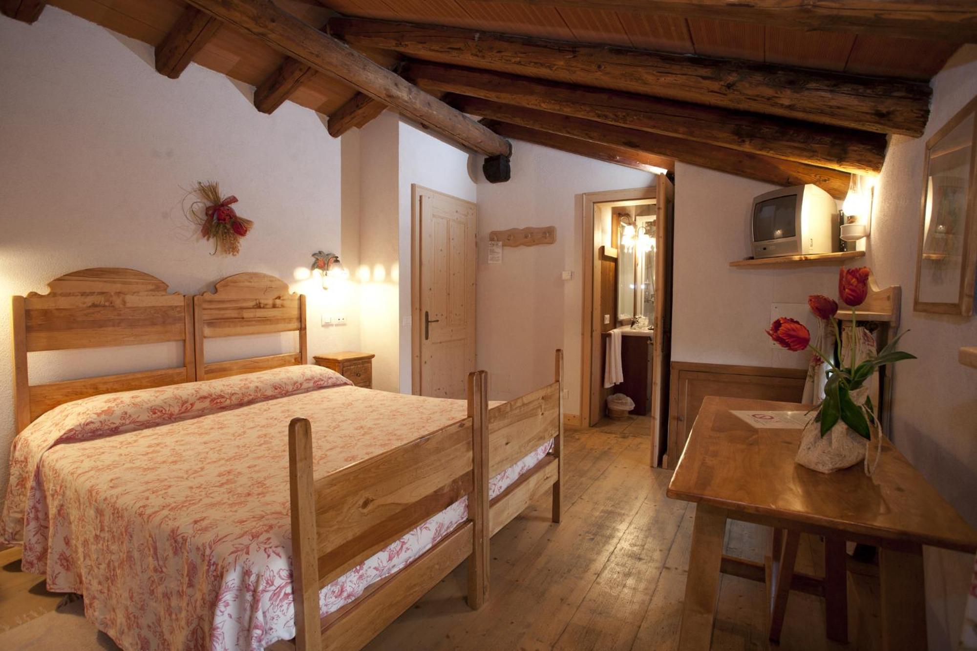 Agriturismo Casa Rossa Ai Colli Ragogna Exterior foto