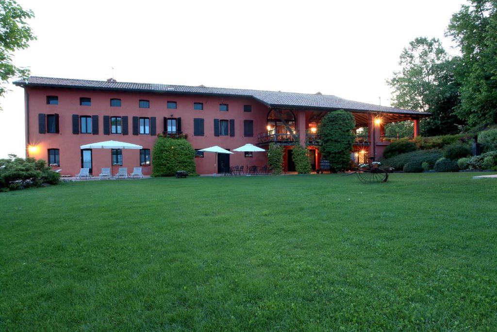 Villa Agriturismo Casa Rossa Ai Colli Ragogna Exterior foto